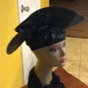 Women’s Black Church Hat